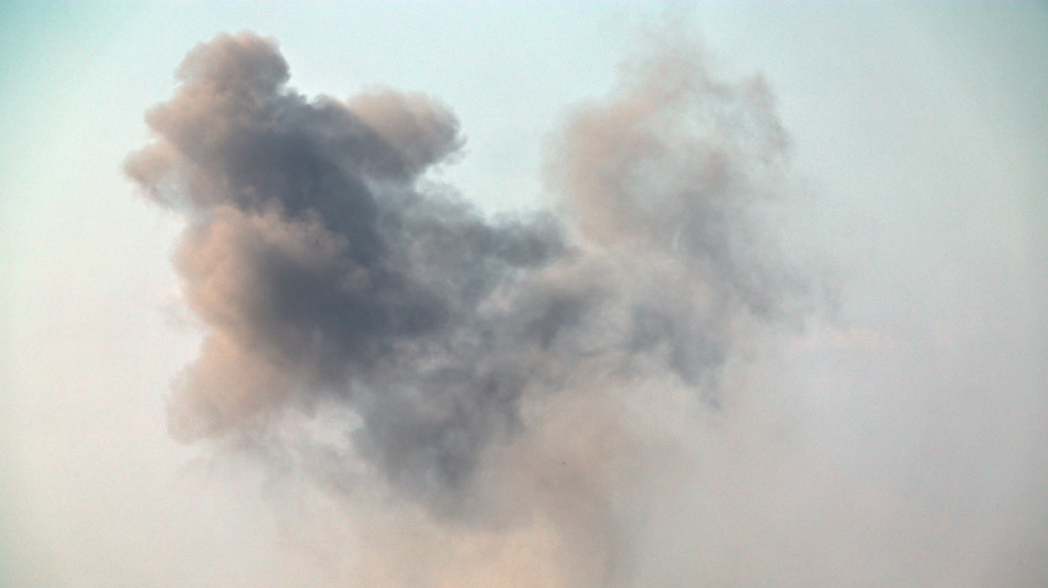 Al Jazeera, almeno 35 palestinesi uccisi a Gaza dall'alba