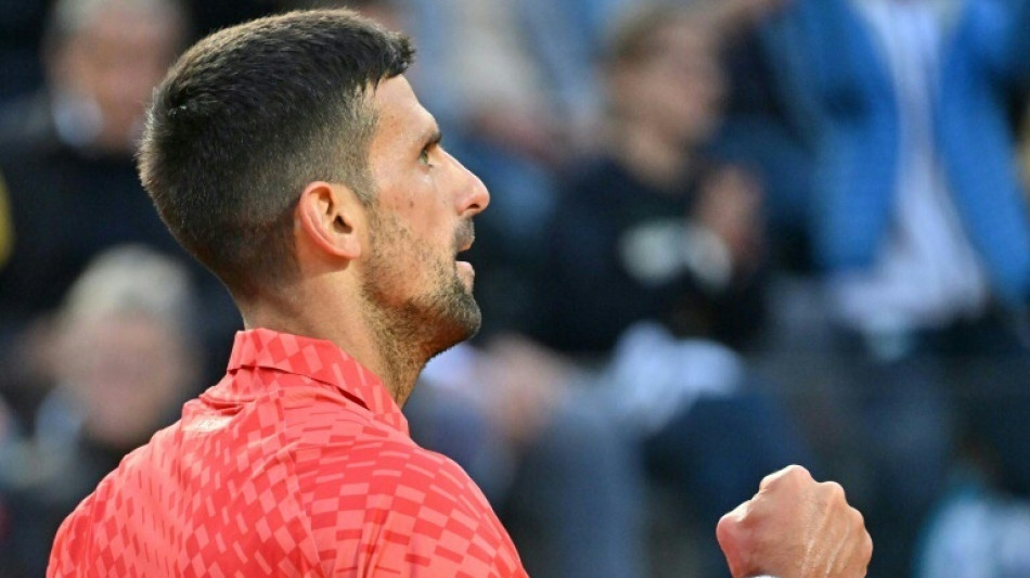 Djokovic battles past Etcheverry in Rome opener, perfect Swiatek
