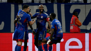 L1: Lyon &eacute;crase l'OM et lui complique encore la vie