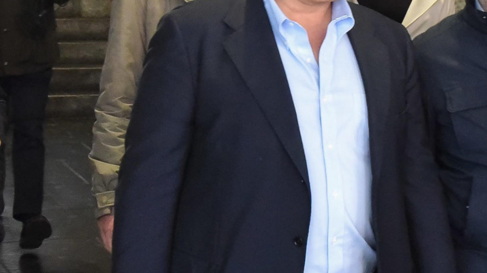 Toti, 'ogni euro incassato &egrave; stato destinato alla politica'