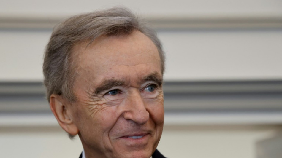 Foot: un pas de plus vers un Paris FC version Arnault et Red Bull, la Ligue 1 se r&eacute;jouit