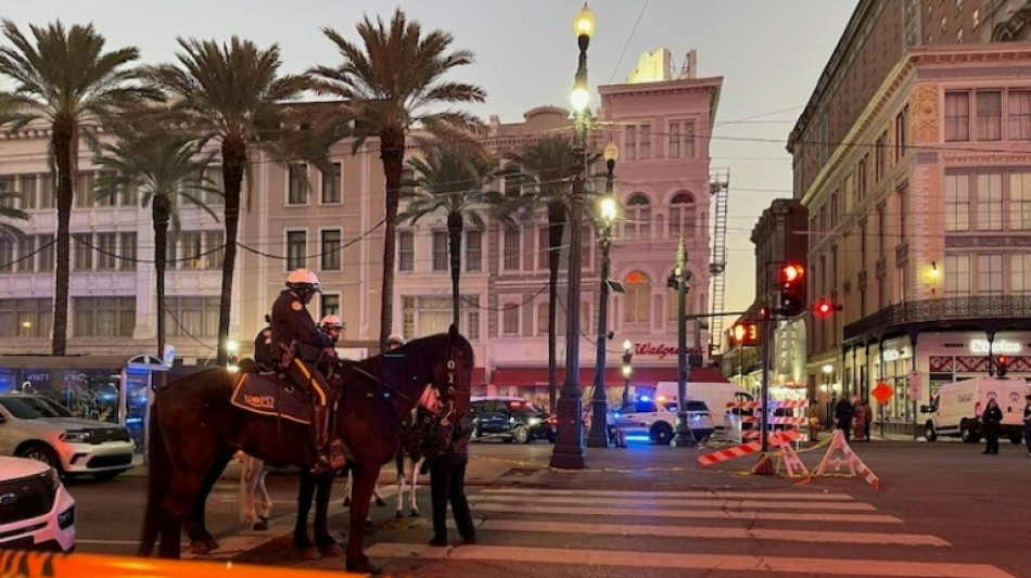 Un probable "acte terroriste" &agrave; la voiture-b&eacute;lier &agrave; la Nouvelle-Orl&eacute;ans fait au moins 15 morts