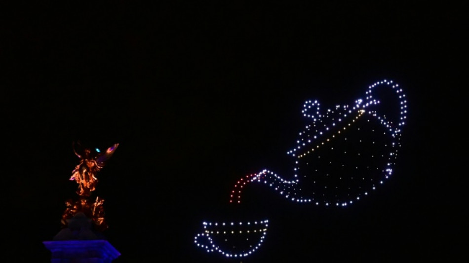 Revuelo en Reino Unido por los consejos de una qu&iacute;mica estadounidense para preparar el t&eacute;