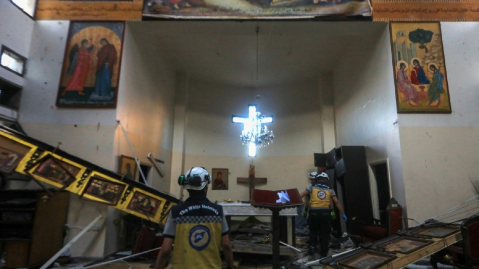 Atentado suicida em igreja na Síria deixa ao menos 22 mortos