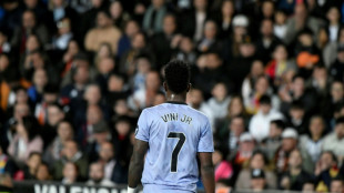 Liga espanhola analisa v&iacute;deo com insultos racistas a Vini Jr.