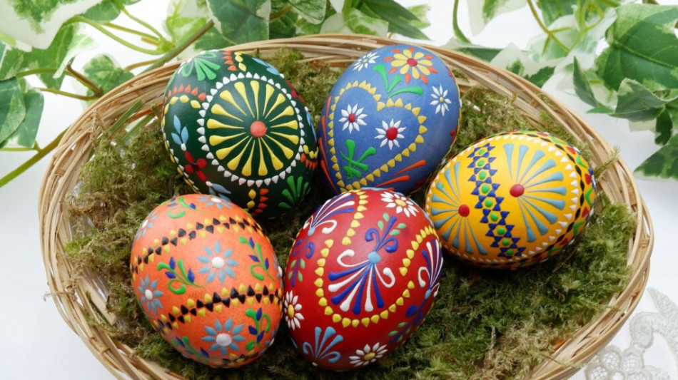 Patate e caramelle, alternative a uova da colorare negli Usa
