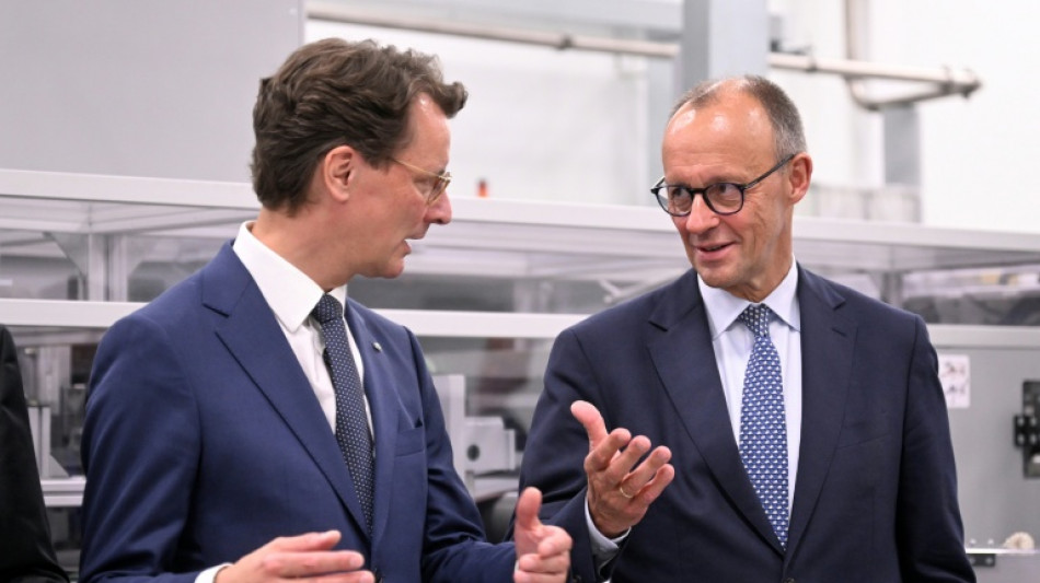 Merz und W&uuml;st bei Einweihung von Europas schnellstem Supercomputer in J&uuml;lich