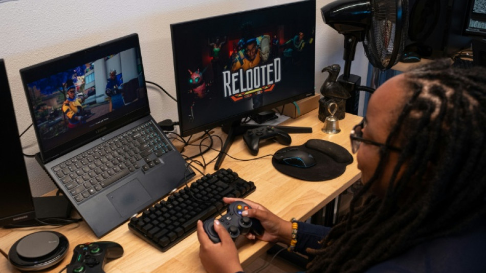 Game 'reloots' African artefacts from Western museums