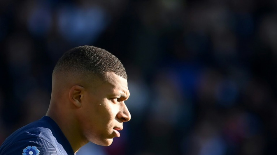 Ligue 1: Le Paris SG d&eacute;roule, Lille d&eacute;boule