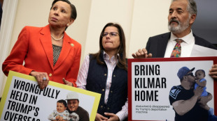 Imigrante deportado por engano para El Salvador retorna aos EUA para ser processado