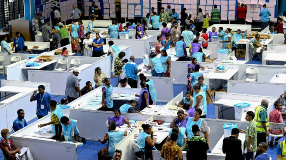 L&eacute;gislatives au Fidji: le chef de l'opposition convoqu&eacute; par la police