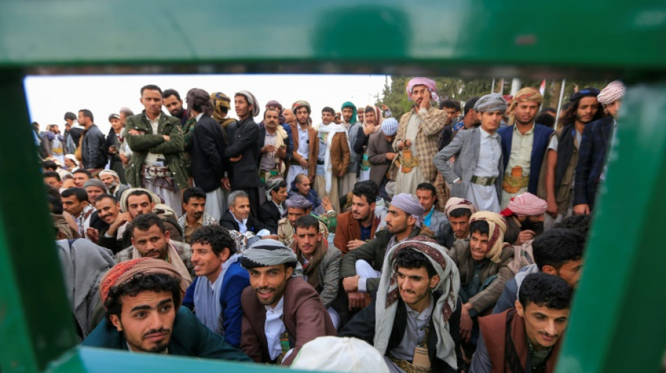 Deuxi&egrave;me jour d'un &eacute;change de prisonniers dans la guerre au Y&eacute;men