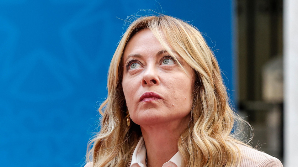 Meloni, Crosetto lavora per altri 12mila carabinieri ausiliari su strada