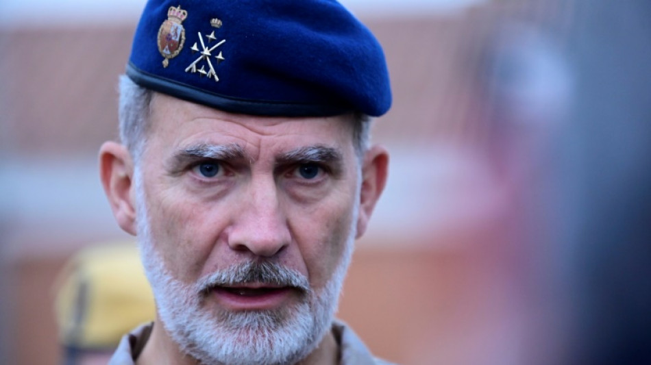 Spanisches K&ouml;nigspaar reist erneut in Hochwassergebiet