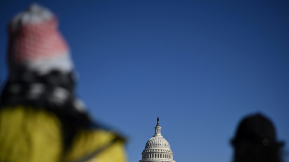 Congreso de EEUU aprueba extensi&oacute;n presupuestal con USD 45.000 millones para Ucrania