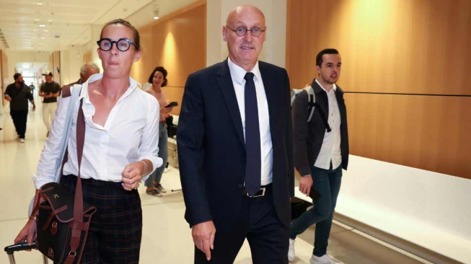 Au proc&egrave;s Laporte-Altrad, ultime charge de la d&eacute;fense contre "le fantasme" de la corruption