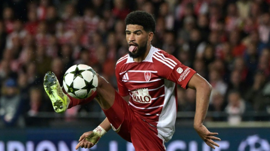 C1: Brest tient t&ecirc;te &agrave; Leverkusen et s'accroche au peloton de t&ecirc;te