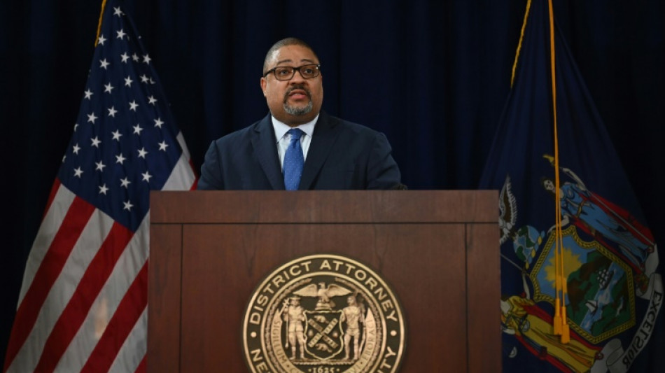 Justicia neoyorquina devuelve a M&eacute;xico 30 piezas saqueadas de su patrimonio