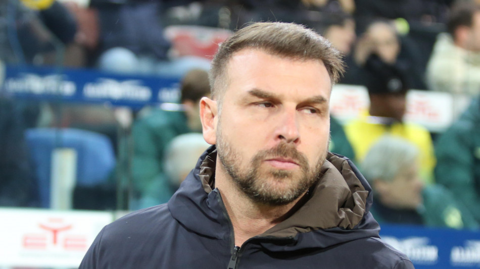 Il Verona esonera il tecnico Zanetti