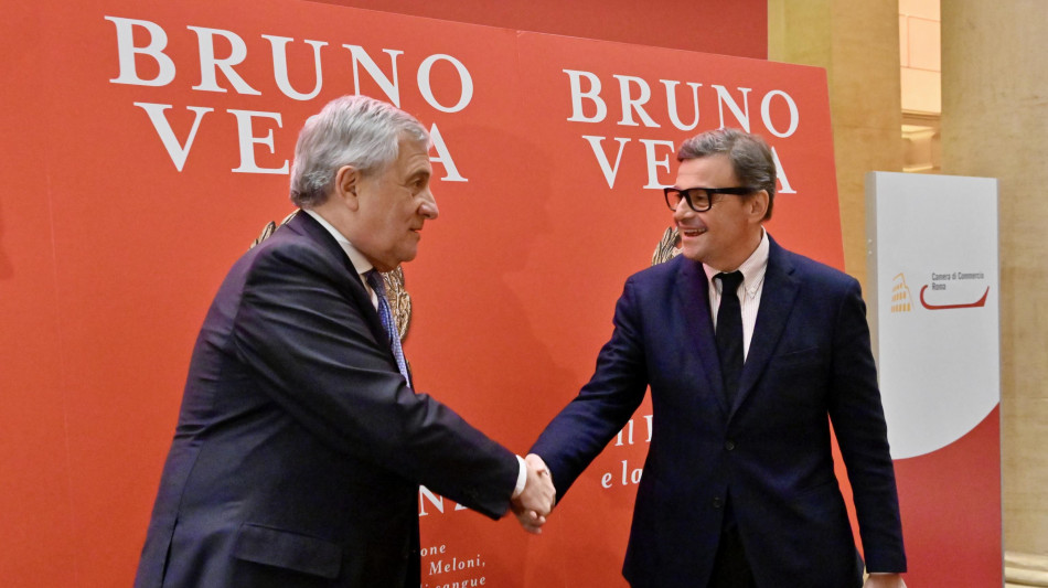 Appello Tajani ad Azione, insieme per candidato civico a Milano