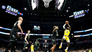 Mitchell impresionante con 71 puntos en la NBA, LeBron tambi&eacute;n se desborda con 43