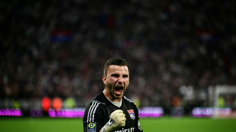 Ligue 1: renversant face &agrave; Brest, Lyon s'accroche &agrave; son r&ecirc;ve europ&eacute;en