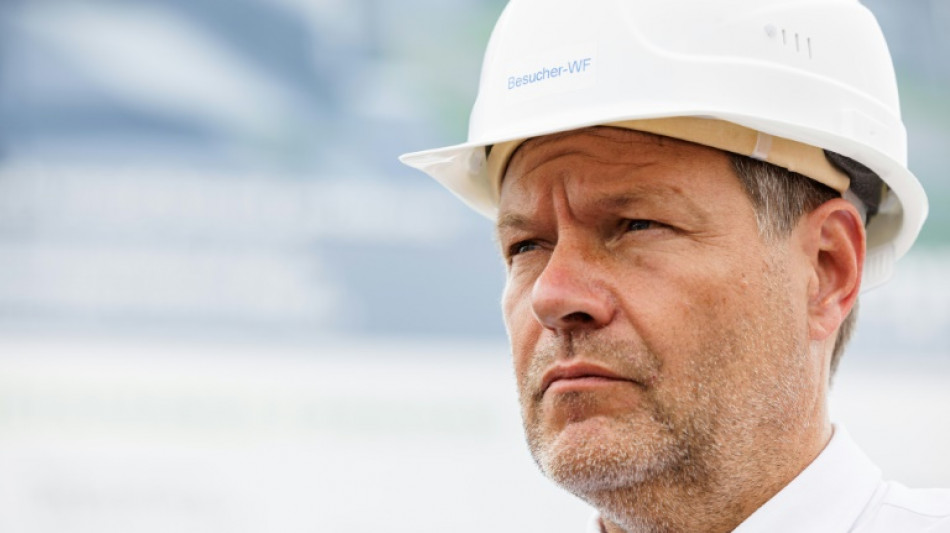 Habeck: USA und EU arbeiten an Preisobergrenze f&uuml;r &Ouml;l 