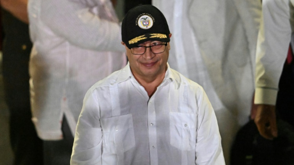 Presidente colombiano se re&uacute;ne com opositores na Venezuela em busca de 'paz pol&iacute;tica'