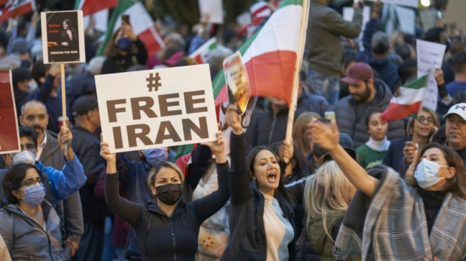 Iran: "aucune indulgence" vis-&agrave;-vis des manifestants, avertissent les autorit&eacute;s