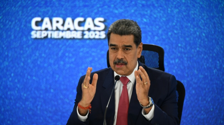 Maduro afirma que EEUU prepara una "agresi&oacute;n" de "car&aacute;cter militar" contra Venezuela