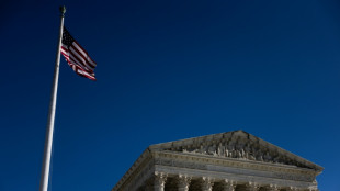 Suprema Corte dos EUA permite que Trump revogue prote&ccedil;&atilde;o legal de mais de 500.000 imigrantes