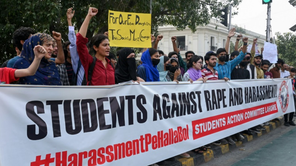 Au Pakistan, "les &eacute;tudiants contre l'Etat" face au tabou des violences sexuelles
