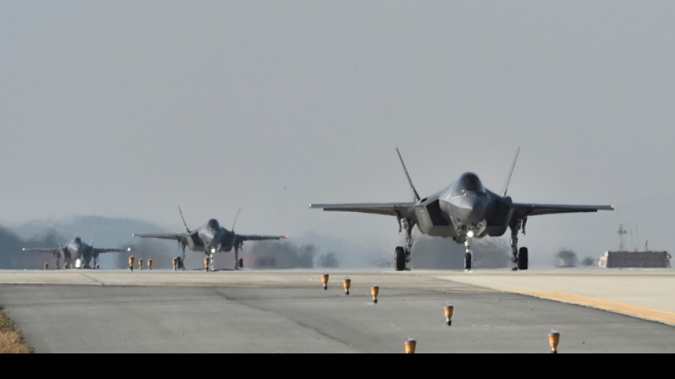 Tir de barrage nord-cor&eacute;en dans une zone maritime "tampon"