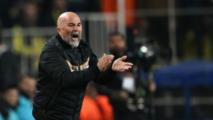 Struggling Sevilla replace sacked Sampaoli with Mendilibar
