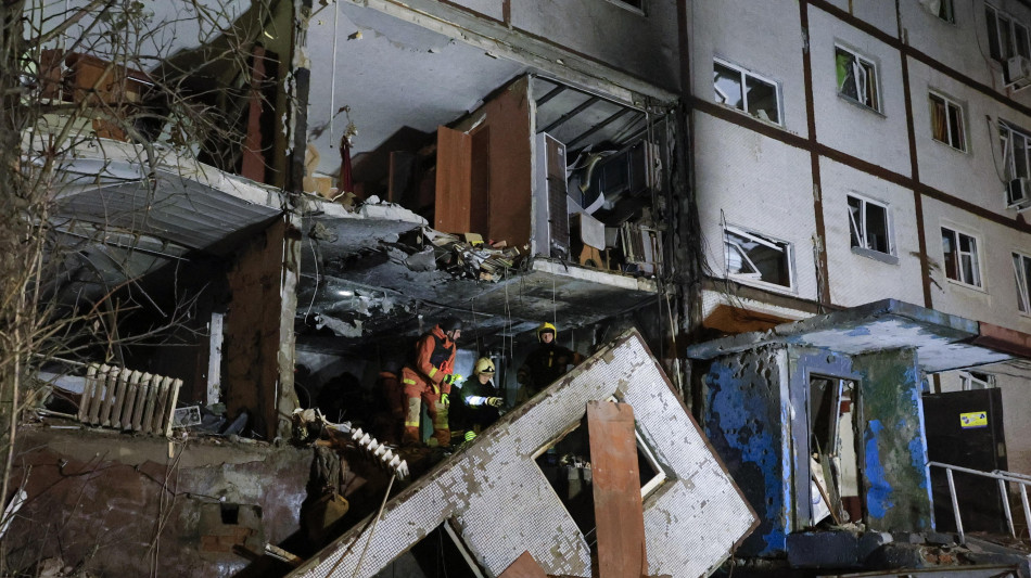 Zelensky, 'Putin attacca a Natale, nulla di pi&ugrave; disumano'