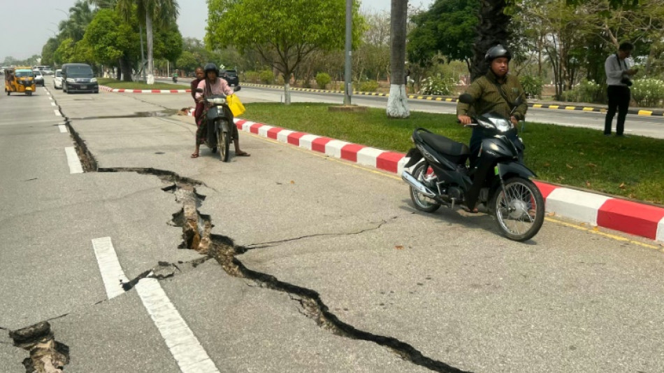 Erbeben der St&auml;rke 7,7 im Zentrum von Myanmar