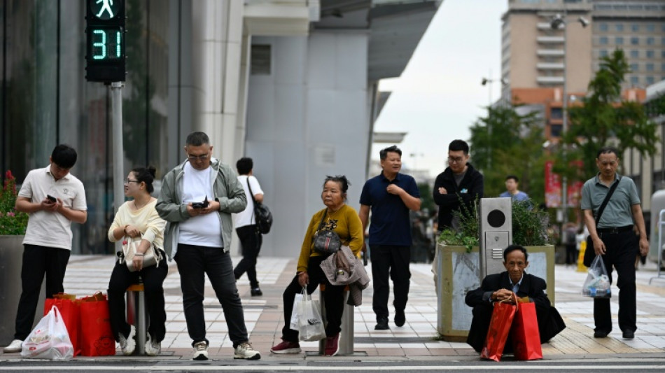 Atividade industrial e consumo desaceleram na China em meio a dificuldades econ&ocirc;micas