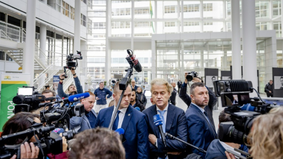 Extrema direita vence elei&ccedil;&otilde;es legislativas da Holanda, segundo boca de urna