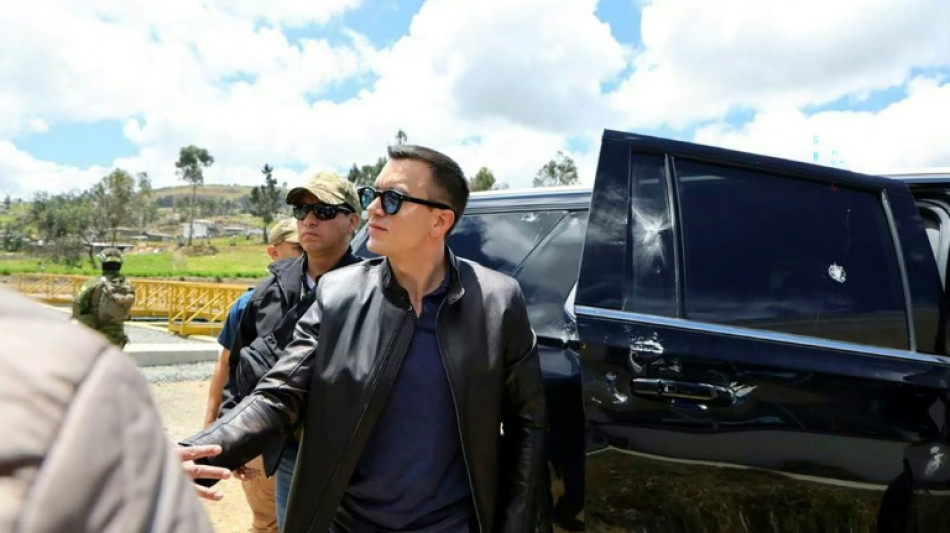 Angriff auf Autokolonne des ecuadorianischen Pr&auml;sidenten - Noboa unverletzt