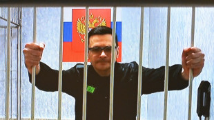 El encarcelado opositor ruso Ilia Yashin jura luchar contra la "tiran&iacute;a" tras la muerte de Navalni