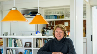 Ante investidas contra o aborto, uma linha de emerg&ecirc;ncia ajuda as mulheres nos EUA