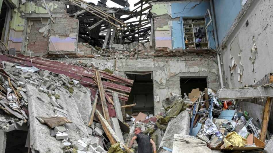 Kiev pr&ecirc;te &agrave; exporter de nouveau ses c&eacute;r&eacute;ales, Moscou r&eacute;duit ses livraisons de gaz