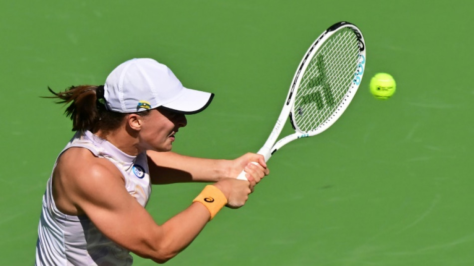Swiatek sweeps past Cirstea into Indian Wells semi-finals