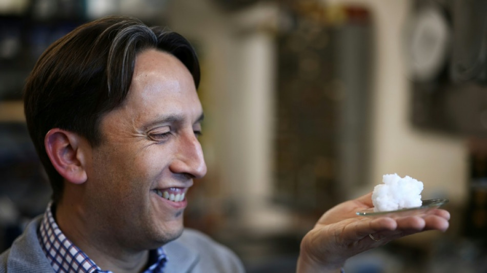 ¿Aire acondicionado sin gases contaminantes? El refrigerante sólido emerge en Cambridge