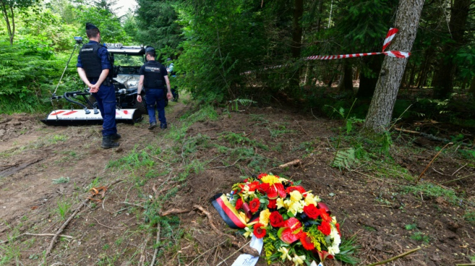 Grabungen nach &Uuml;berresten erschossener Wehrmachtssoldaten in Frankreich beginnen