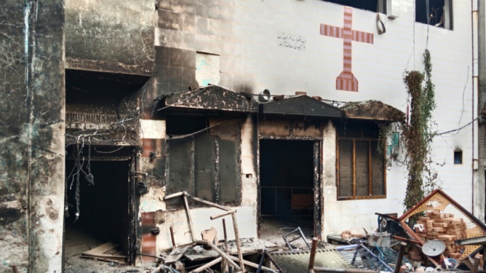 Pakistan: incendie d'&eacute;glises et d'un cimeti&egrave;re &agrave; la suite d'all&eacute;gations de blasph&egrave;me
