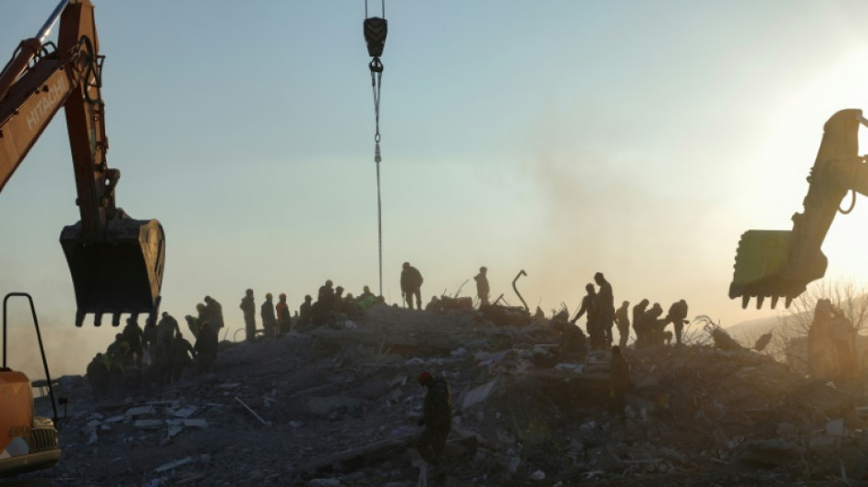 Gelockerte Steuerregeln f&uuml;r Unterst&uuml;tzung der Erdbebenopfer