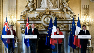 Francia y Australia acuerdan suministrar munici&oacute;n para artiller&iacute;a de 155mm a Ucrania