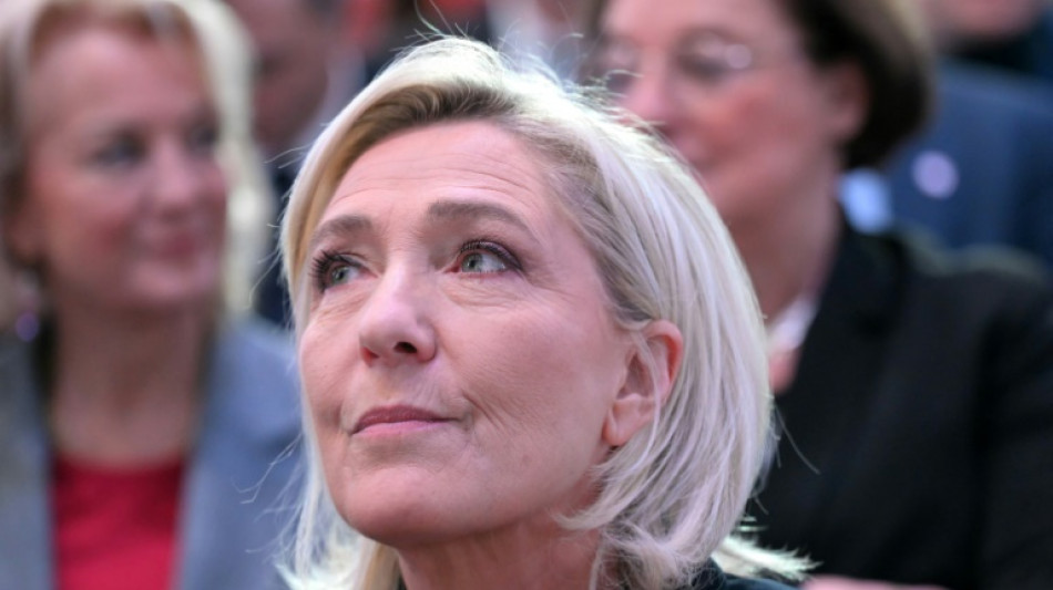 Estudo prev&ecirc; 'brusco giro &agrave; direita' em elei&ccedil;&otilde;es europeias