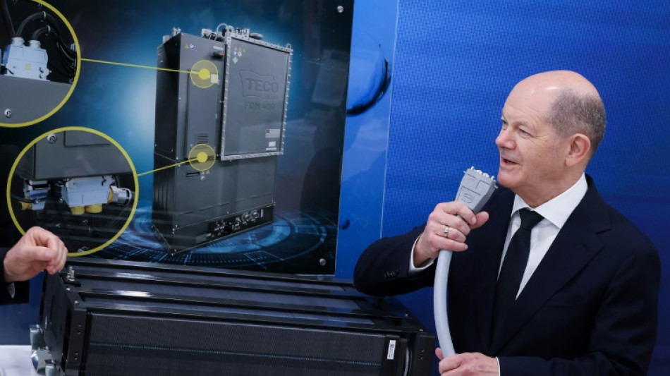 Deutsche Industrie bef&uuml;rchtet Absturz - Scholz zuversichtlich